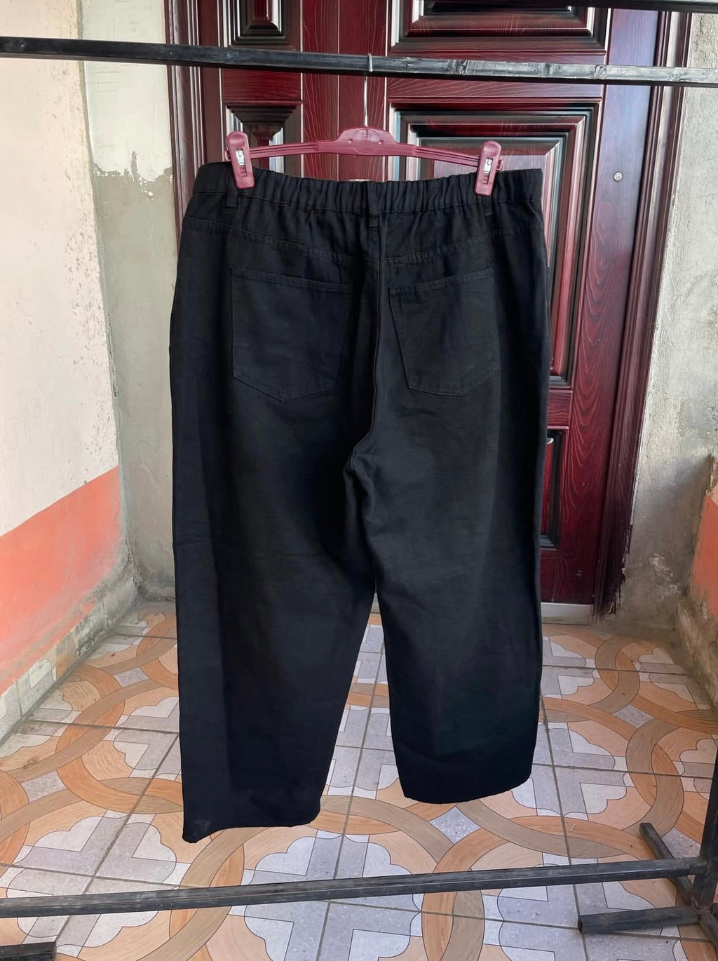 Y2K baggy aesthetic denim jeans