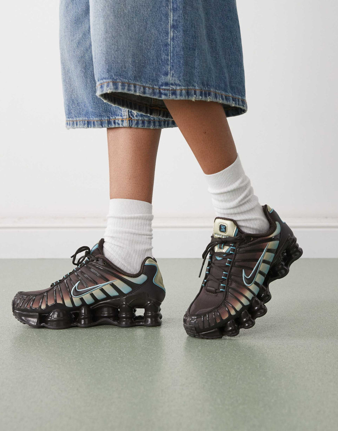 NIKE SHOX TL - 'VELVET/BROWN/DENIM/TURQUOISE'